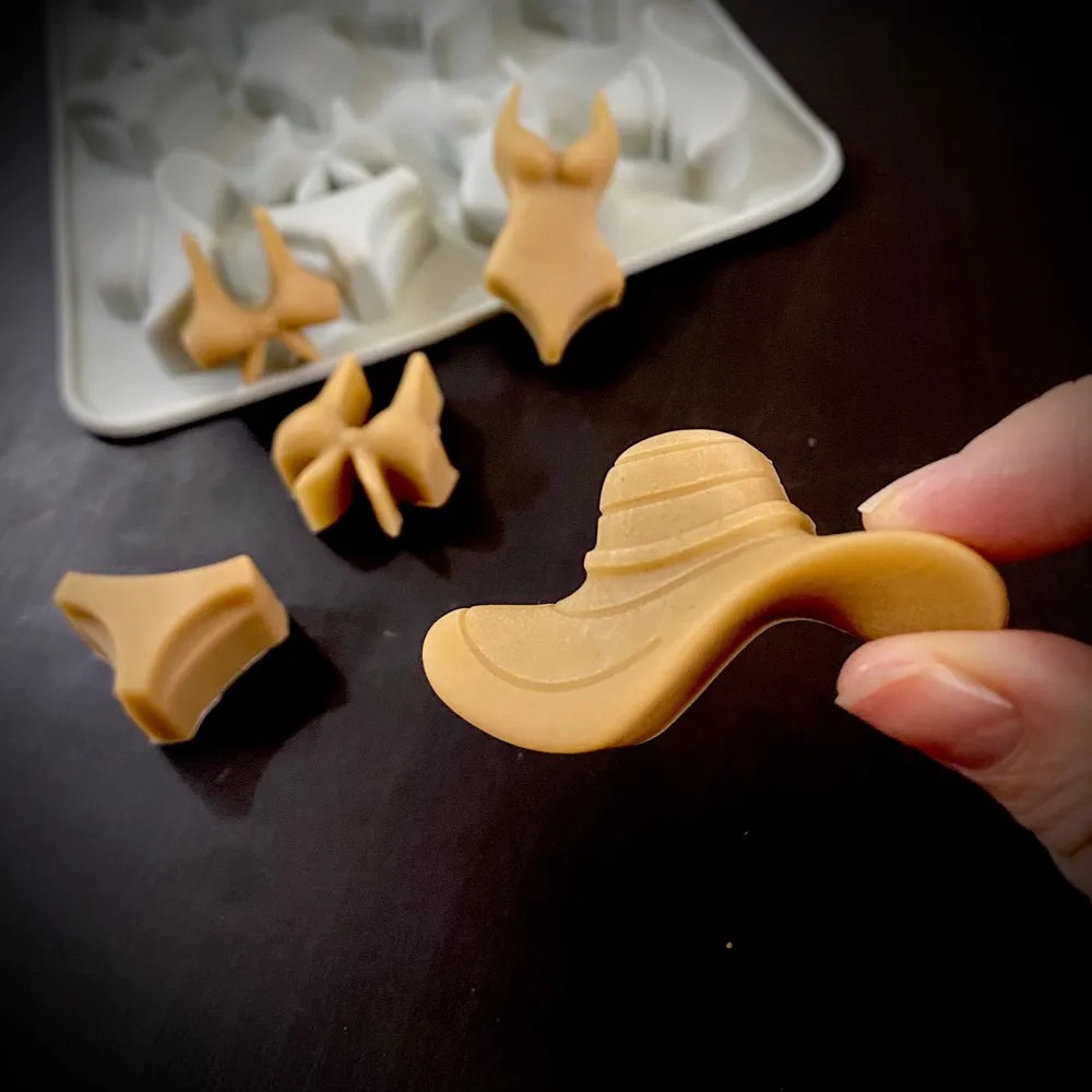 قالب سيليكون بتصميم بيكيني صيف - مراجعة Soap Making Designs وسعره