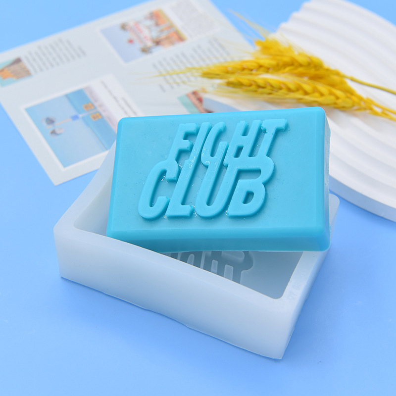 الملحقات FiGht CLub الصابون سي - مراجعة Soap Making Fight Club وسعره