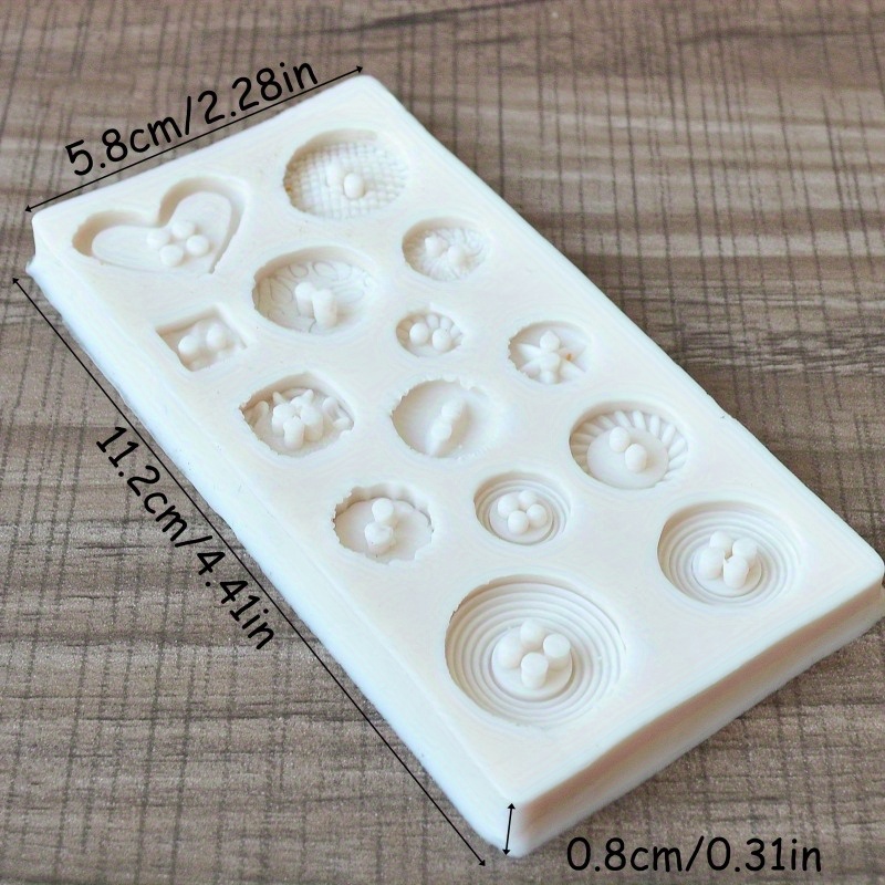 قالب سيليكون على شكل أزرار، قا - مراجعة Soap Making Designs وسعره
